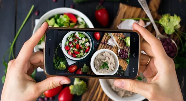 Akıllı Telefonlarla Yemek Fotoğrafı Çekmenin 5 Yöntemi