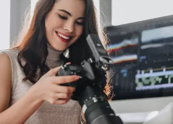 Hangi Fotoğraf Makinesini Almalıyım?