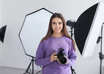 Stüdyo Aydınlatmanız İçin En İyi Işık ve Softbox Markaları